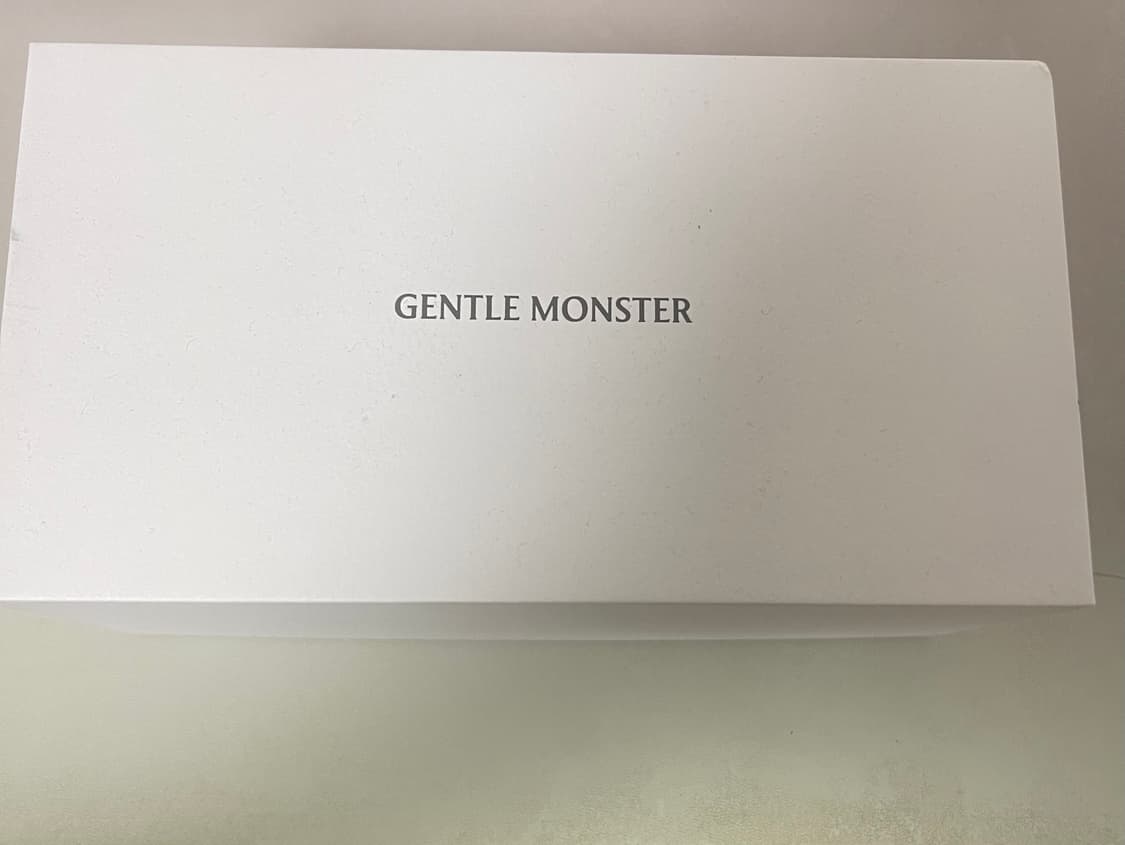 젠틀몬스터 호보 상품이미지1