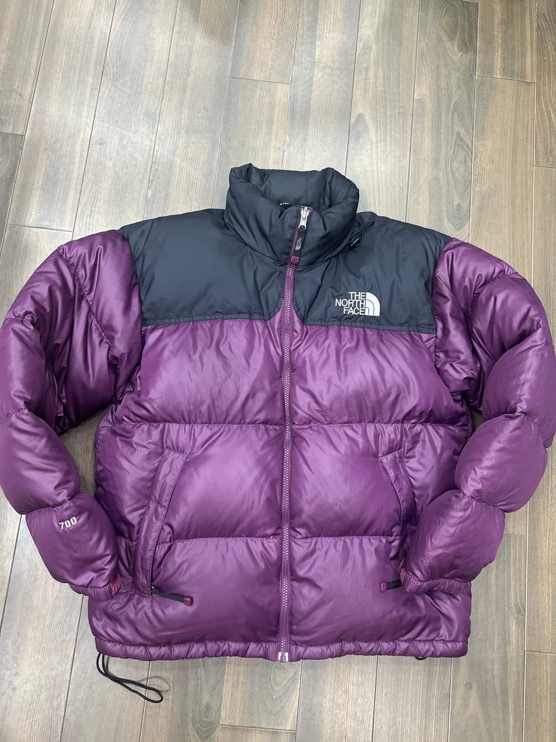 노스페이스 딥퍼플 700 눕시. 골드윈 100사이즈 상품이미지1