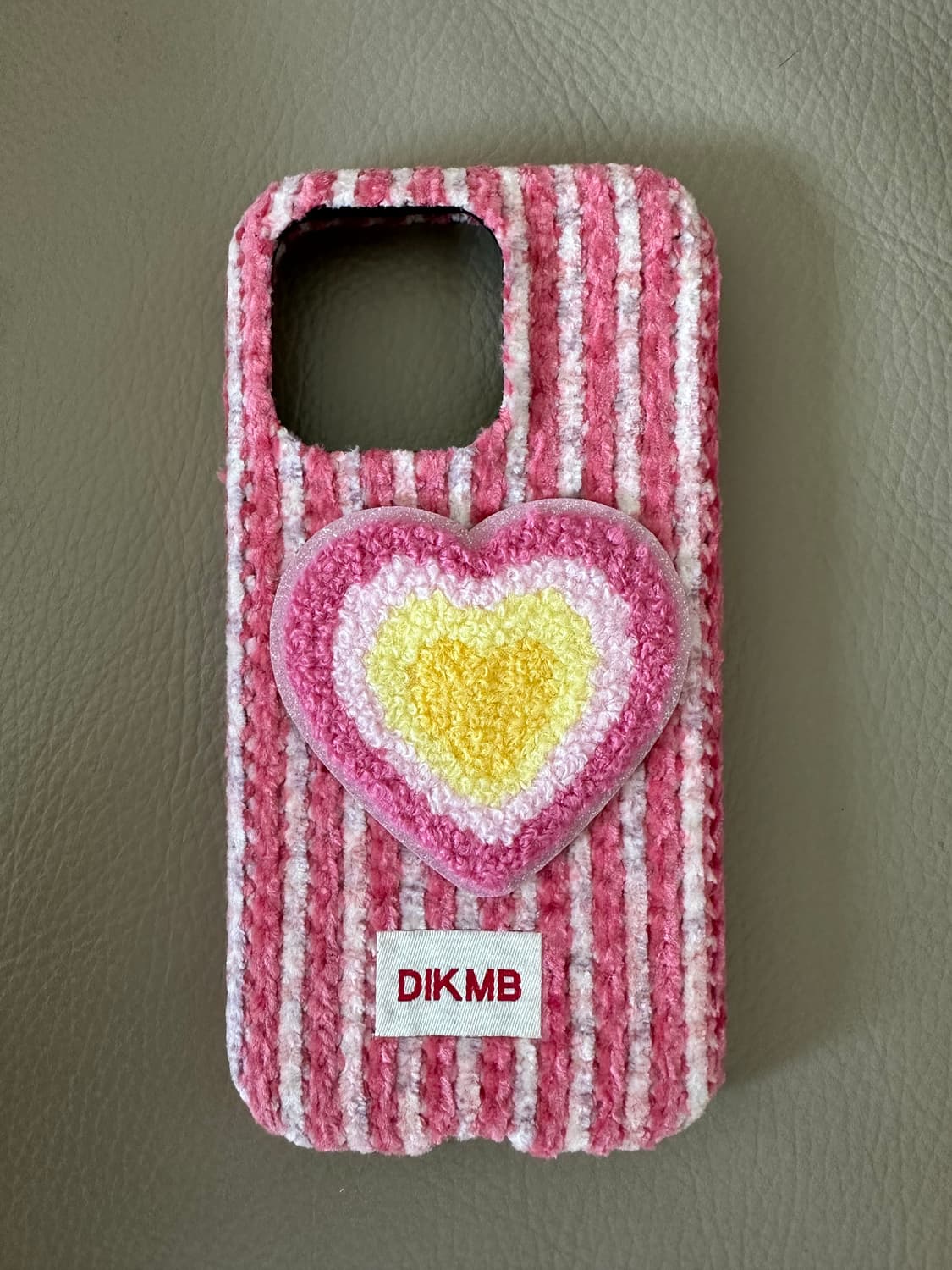 [새상품]아이폰 14프로 케이스 트위드니트 핑크하트 아이폰14PRO케이스 상품이미지2