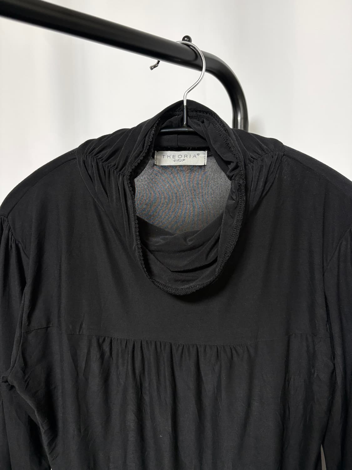 셔링 목폴라 티셔츠 상품이미지3