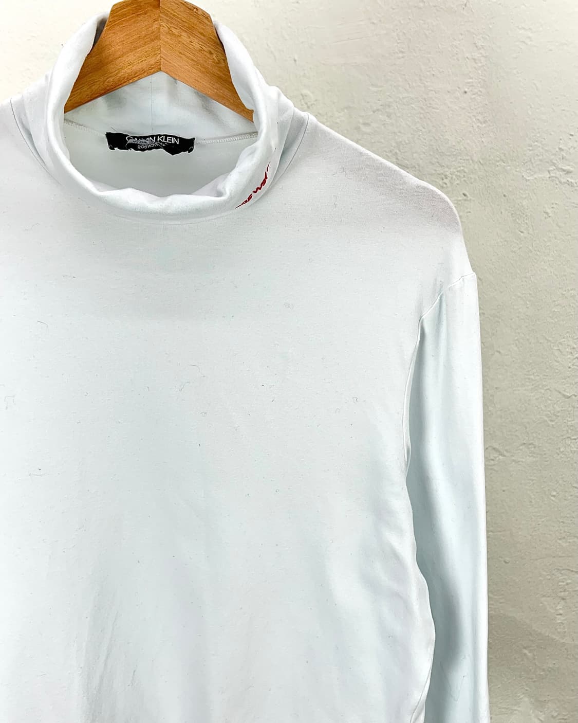 켈빈클라인 205W39NYC 라이트 블루 터틀넥 상품이미지4