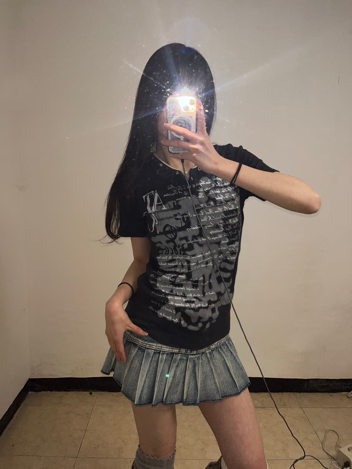 고딕 레터링 프린팅 레이어드 티셔츠 상품이미지3