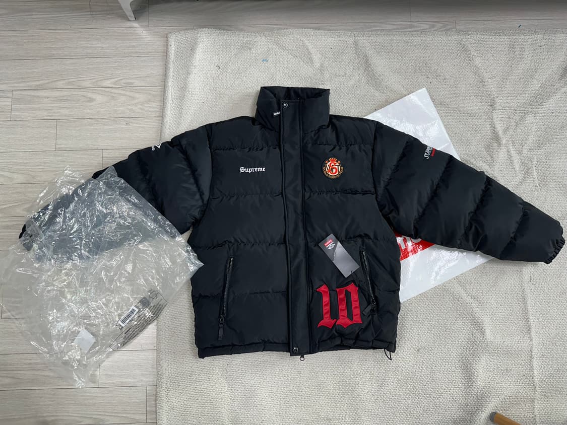 슈프림 엄브로 콜라보 다운 패딩 사이즈 S 상품이미지2