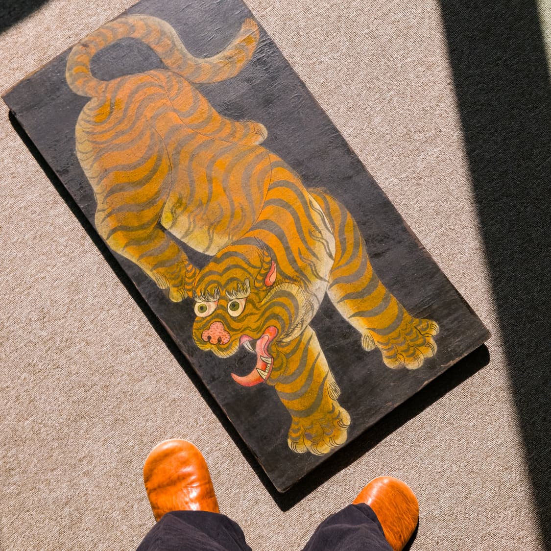 Antique Tibetan Tiger Wood Panel Paintin 상품이미지1
