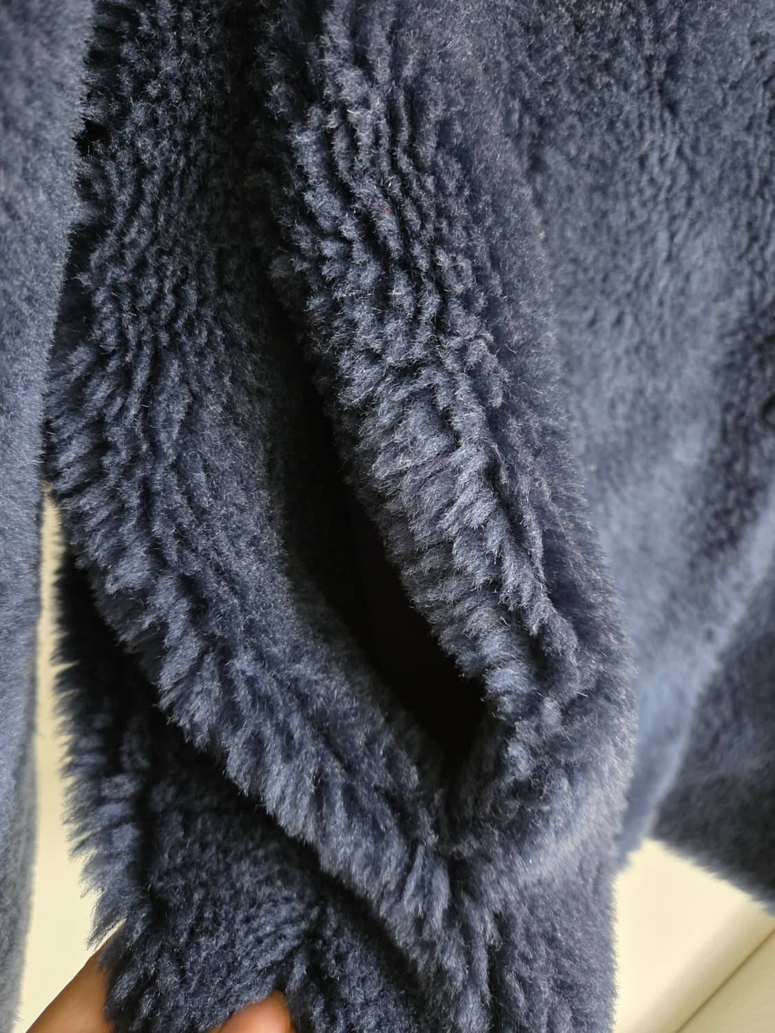 City Gee 양모100 % 네이비 뽀글이 자켓 상품이미지3