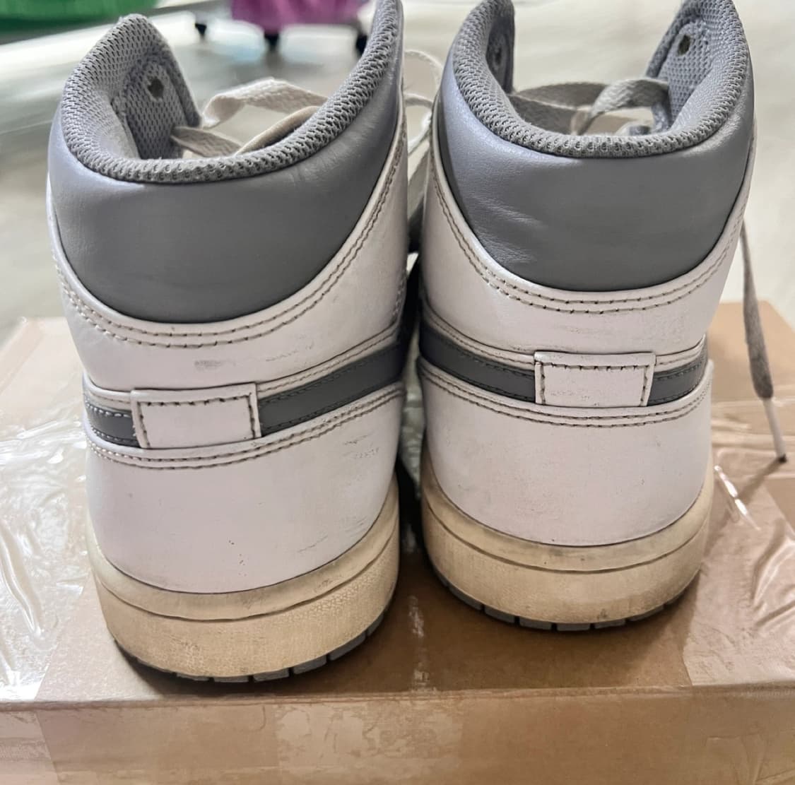 조던 1 미드 화이트 스텔스 (265) 상품이미지4