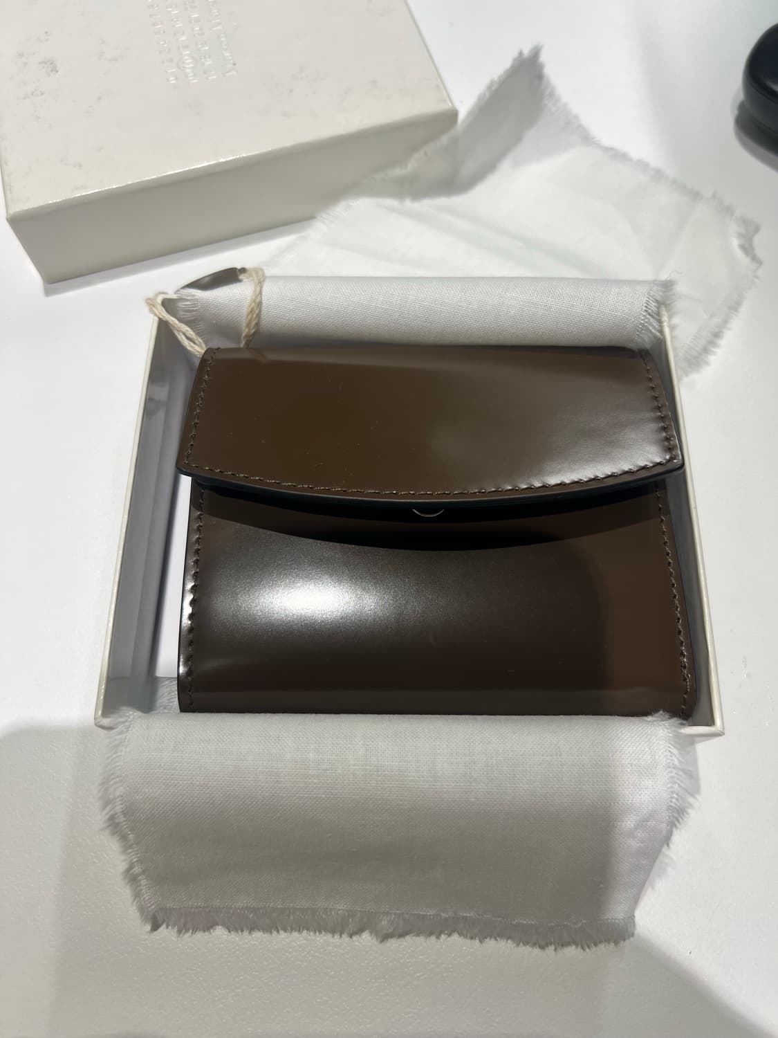 마르지엘라 반지갑 브라운 새상품 상품이미지2