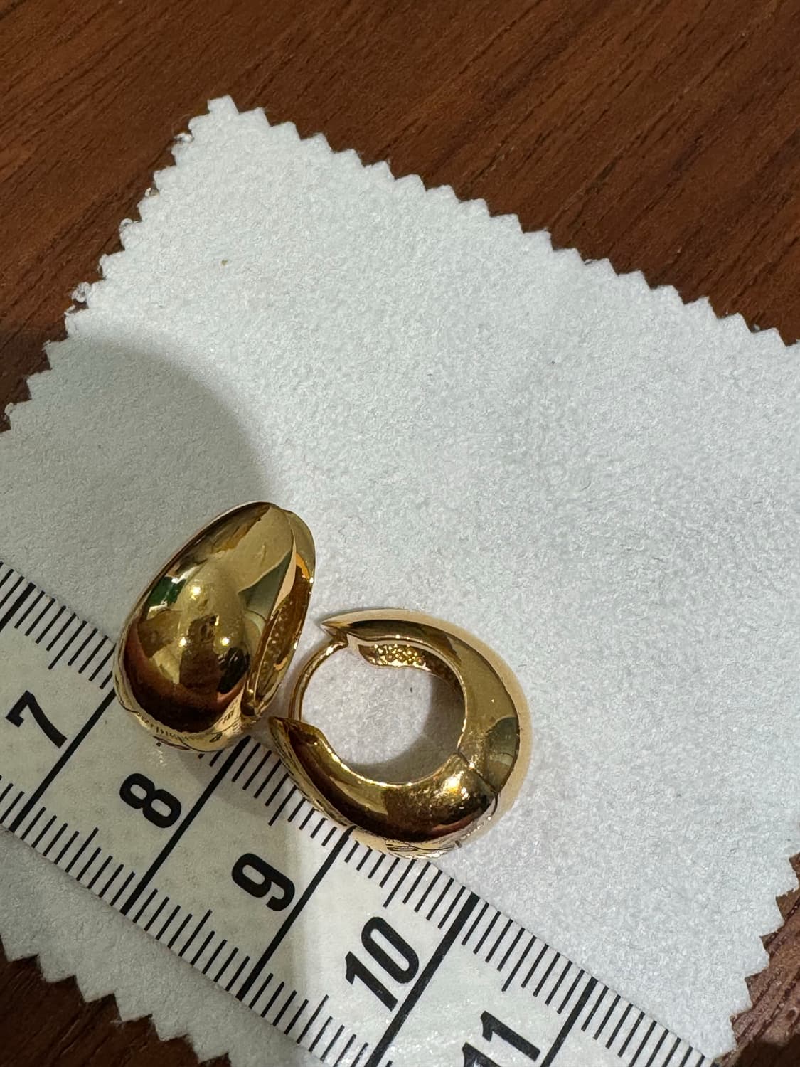 소피부하이 골드 후프 이어링 상품이미지5