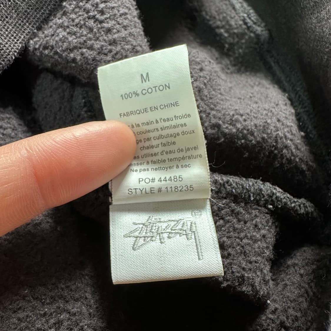 스투시 플리스 로고 블랙 후드 티  상품이미지8