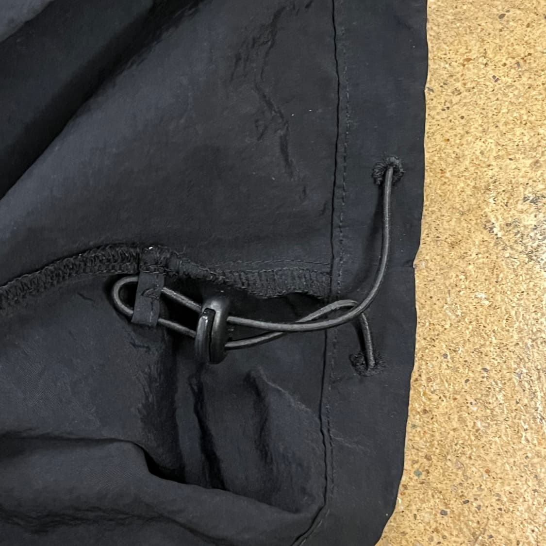 [정품/90] 엄브로 블랙 풀오버 웜업 b14 상품이미지7