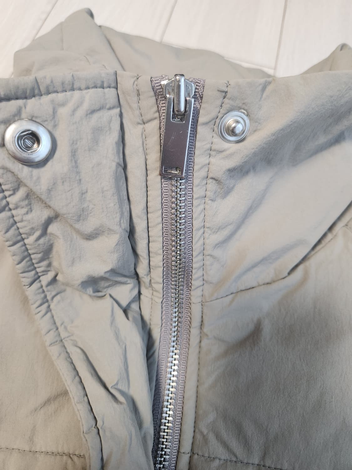 에잇세컨즈 여성 가로 퀼팅 웰론 쇼트 푸퍼 패딩 점퍼 사이즈m

패딩점퍼 상품이미지6