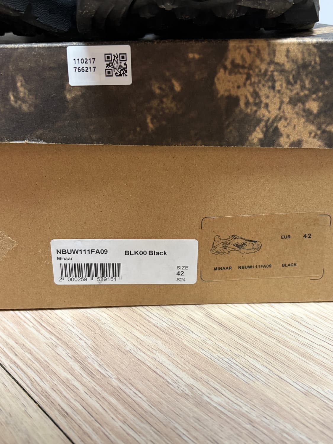 로아 미나르 42 블랙 판매 상품이미지4