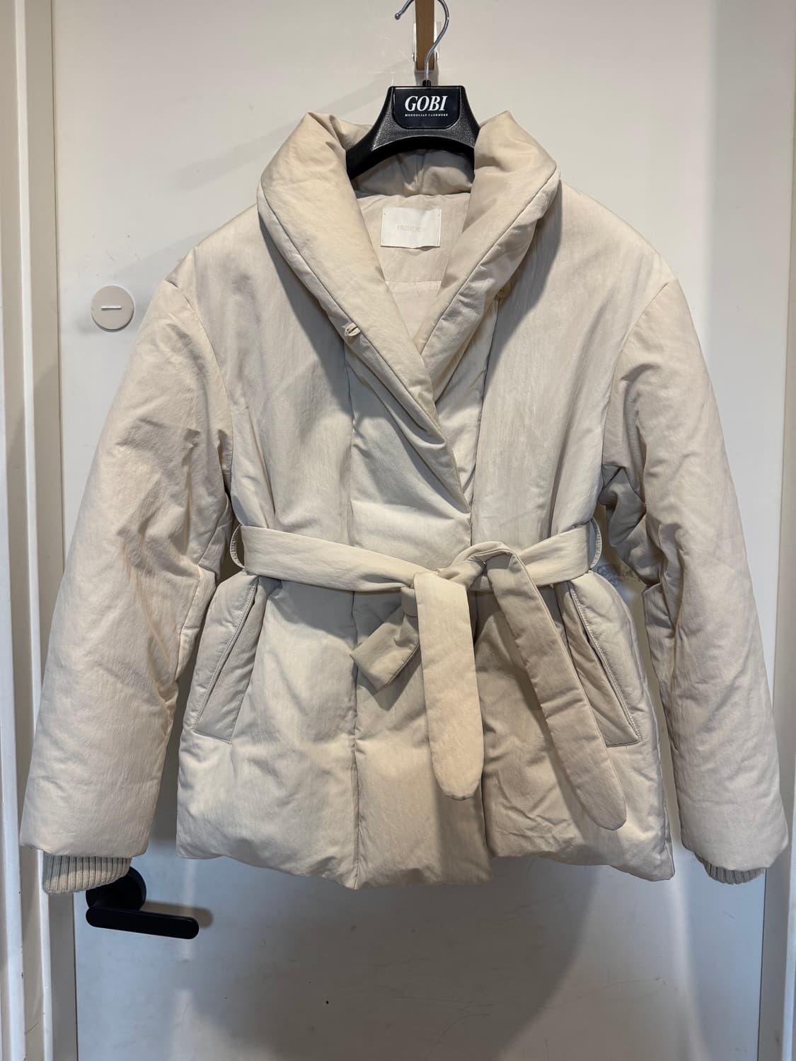 프론트로우 숄카라 구스 패딩  상품이미지3