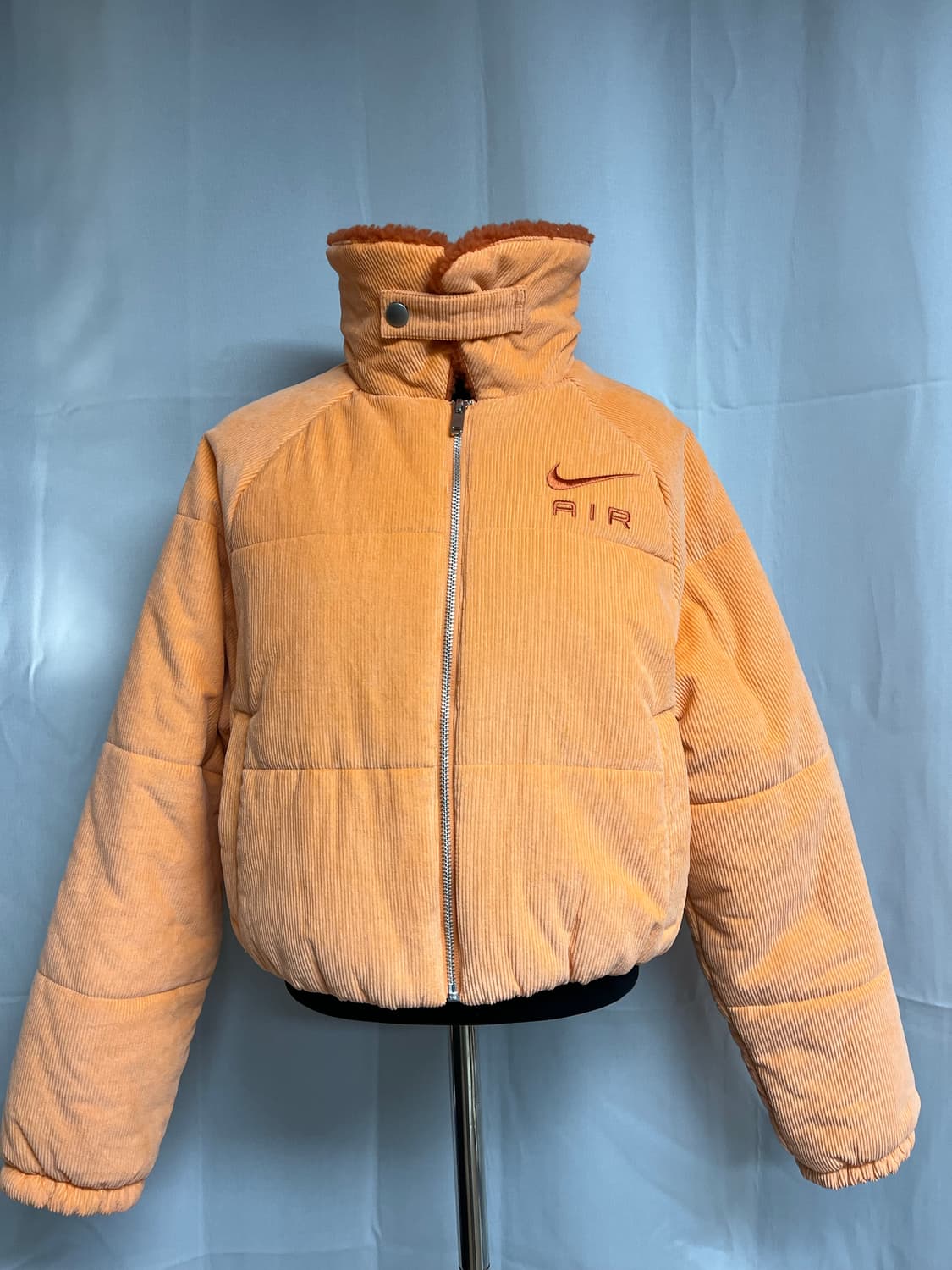 나이키 우먼스 에어 써마핏 코듀로이 크롭 점퍼  상품이미지10