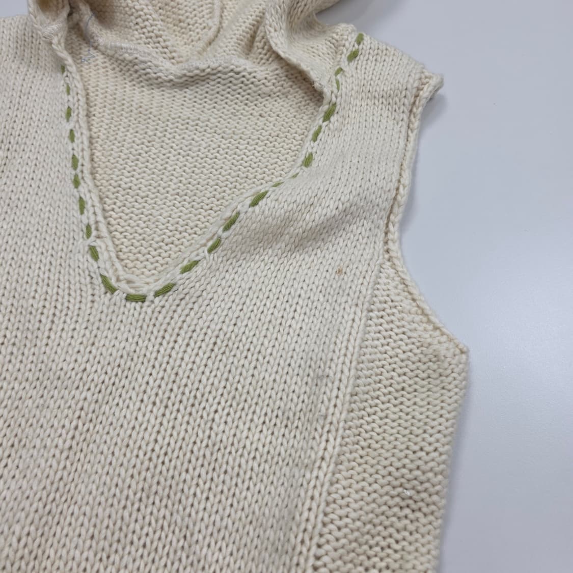 빈티지) 하구미모리걸st 아오이유우 아이보리 후드니트베스트 상품이미지2