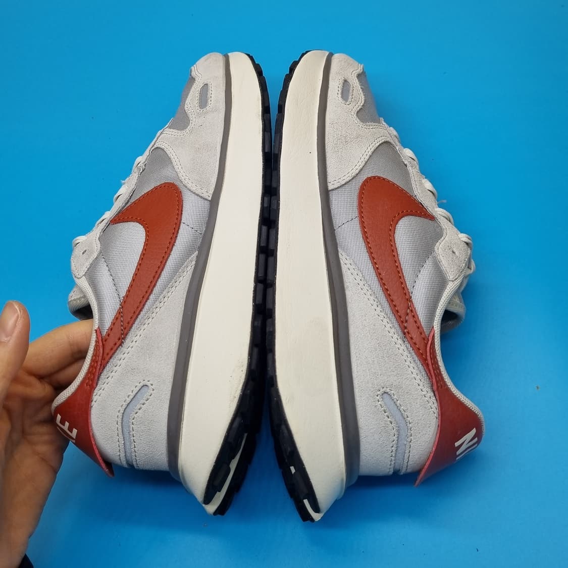 나이키 피닉스 와플 여성운동화240. 상품이미지5