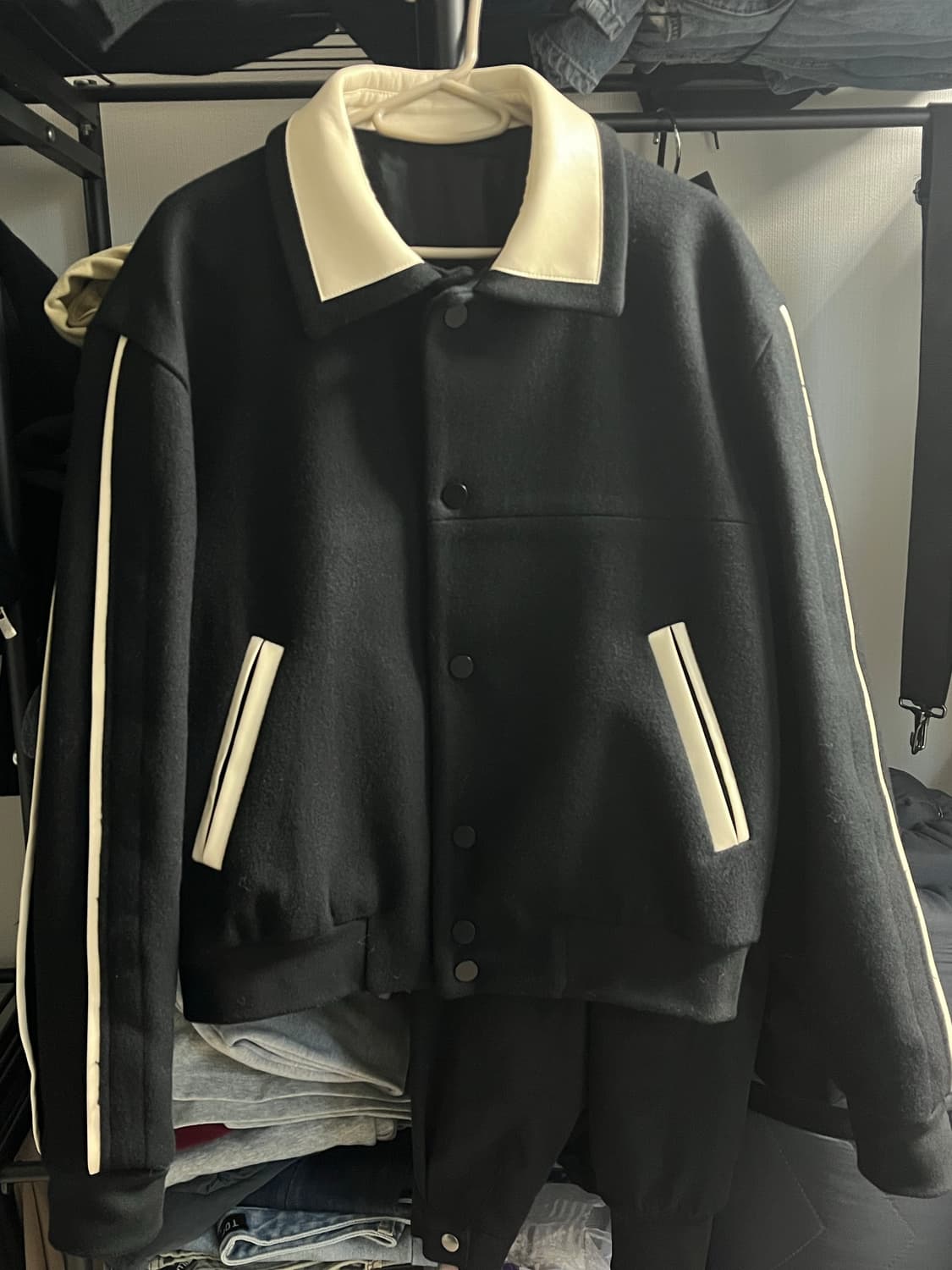 준느 바시티 S 상품이미지1