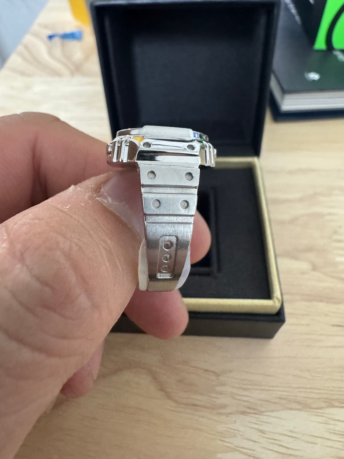 카시오 50주년 기념 링 타입 시계(한정판) CRW-001-1 상품이미지3