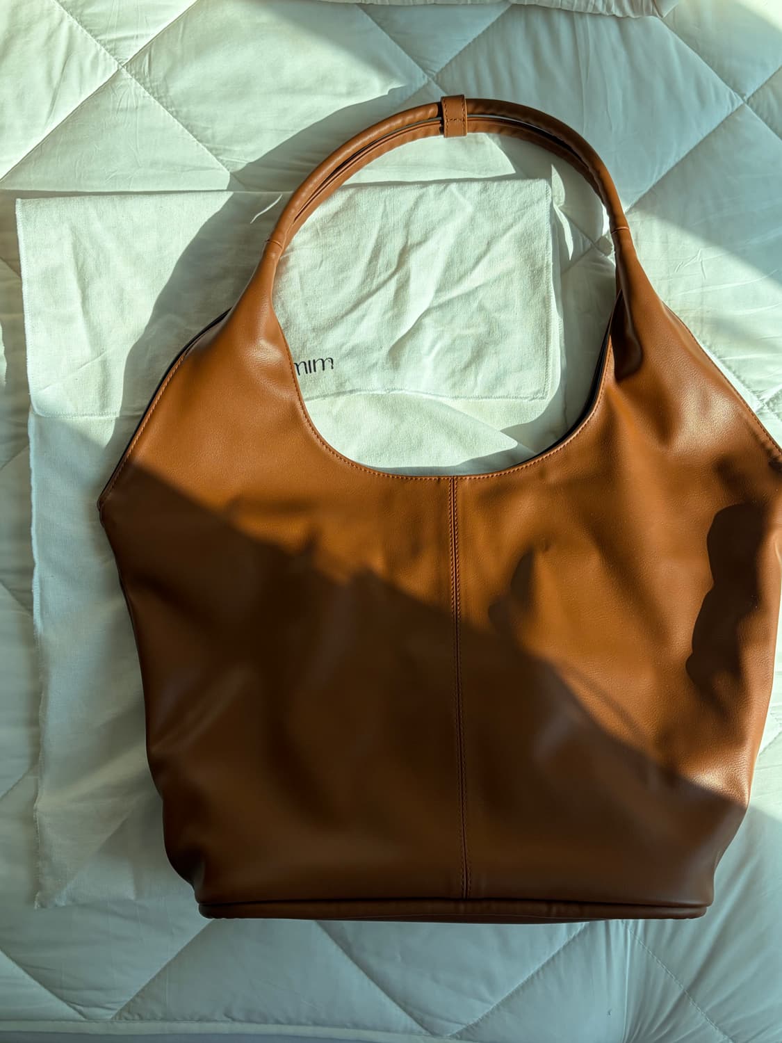 여밈 vase bag 카멜 상품이미지3