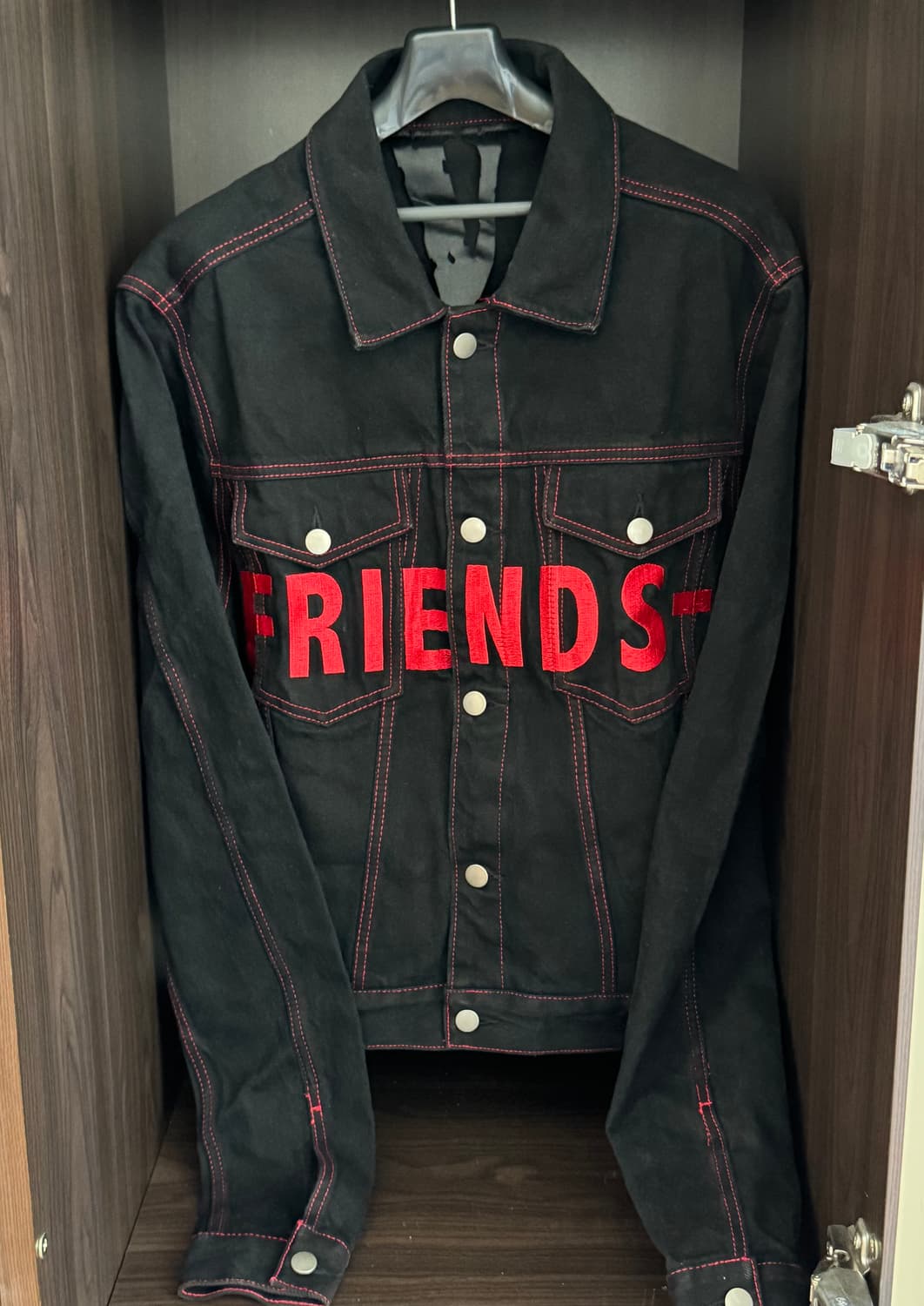 VLONE 브이론 프렌즈 데님 자켓 M사이즈 미판 상품이미지1
