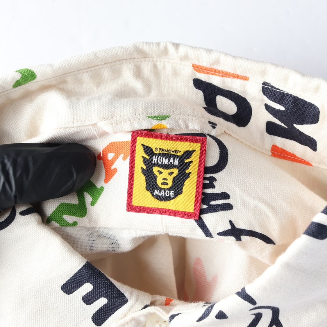 휴먼메이드 덕 프린팅 버튼 다운 오버핏 긴팔 셔츠 L
 상품이미지5