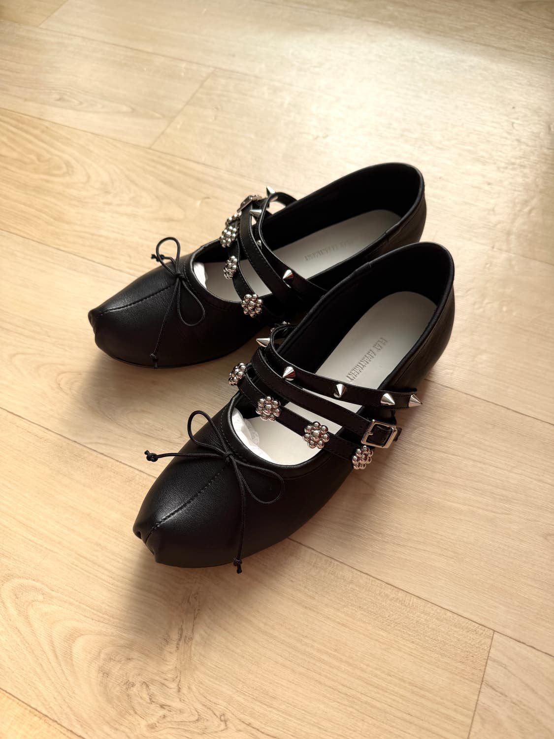 flat apartment 플랫아파트먼트 스트래피 메리제인 상품이미지9