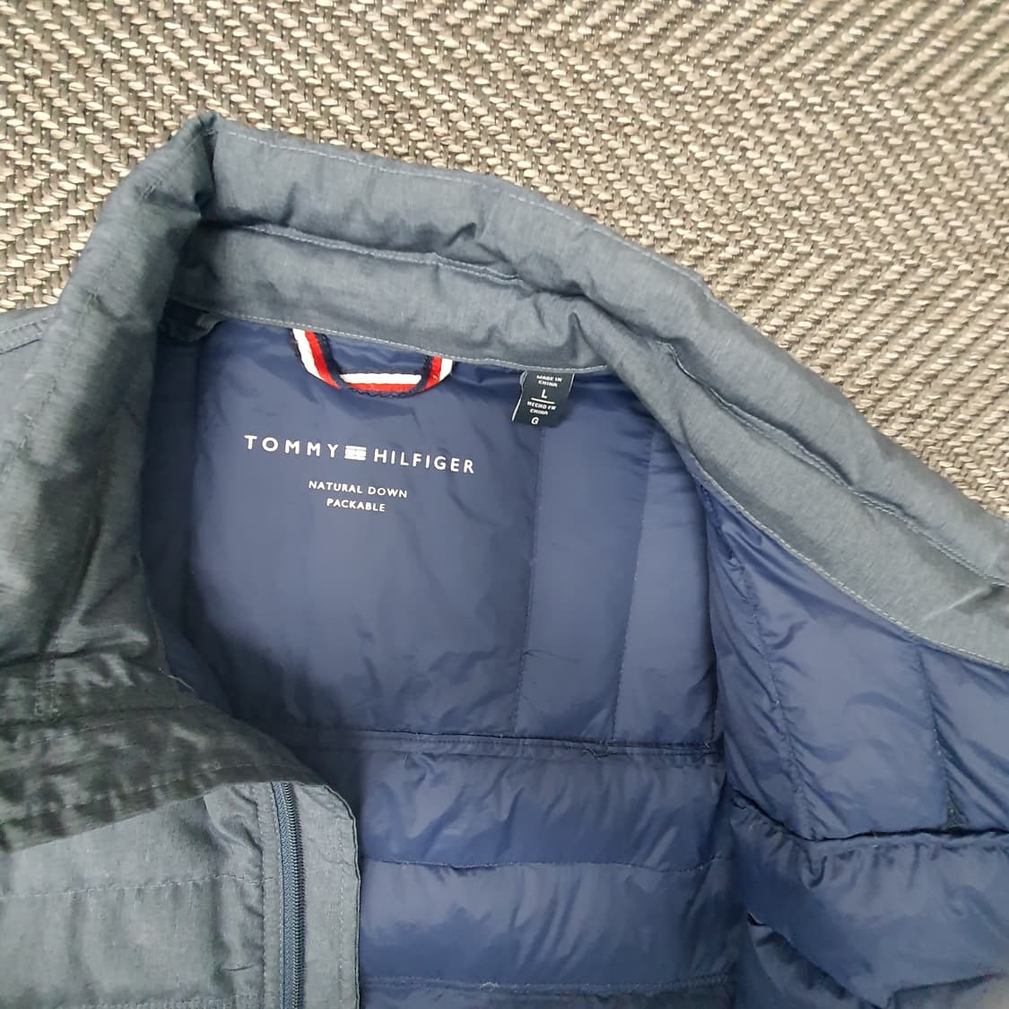 타미힐피거 오리털 경량패딩 남자105~110 상품이미지7