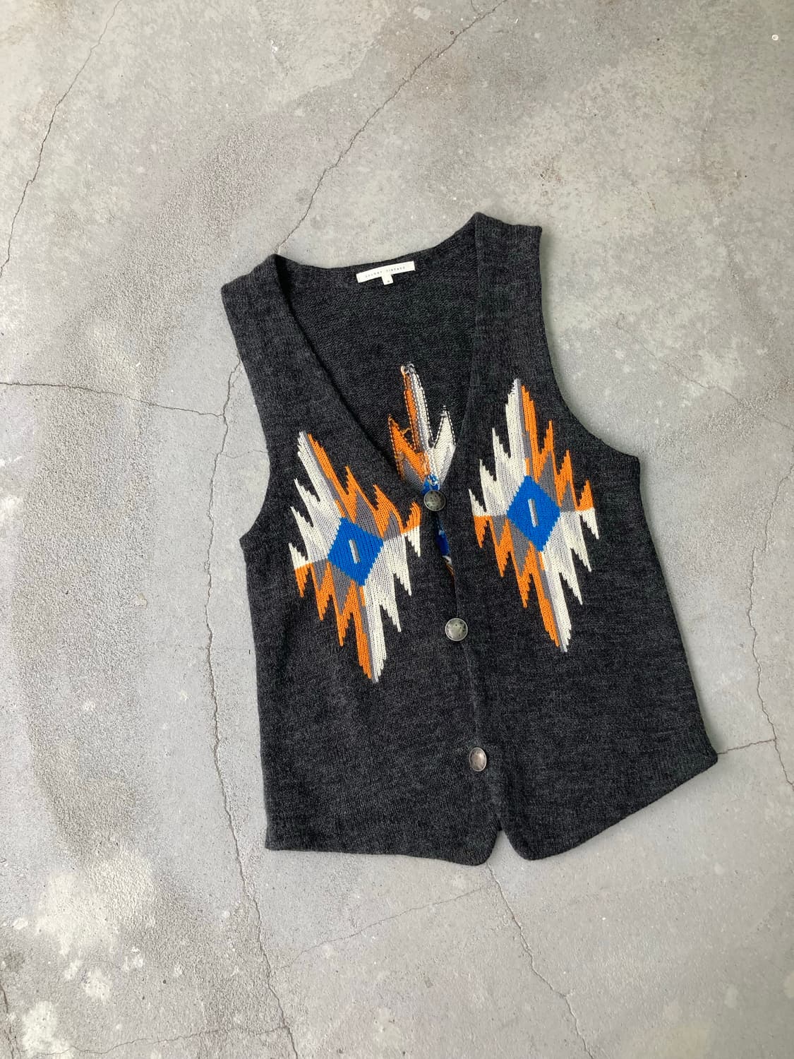 charcoal chimayo pattern knit vest 상품이미지2