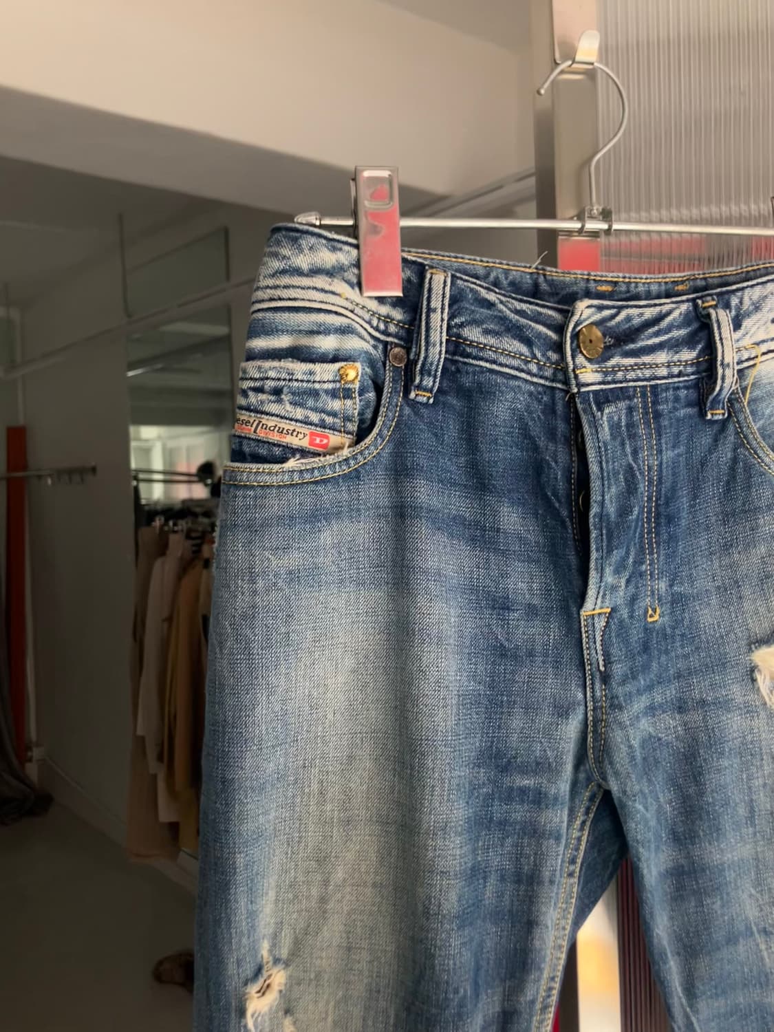 디젤 슬림와이드핏 데미지진 상품이미지4