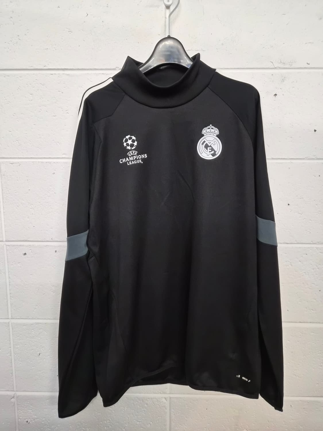 110) 아디다스 레알마드리드 챔스 트레이닝탑 팝니다 상품이미지1