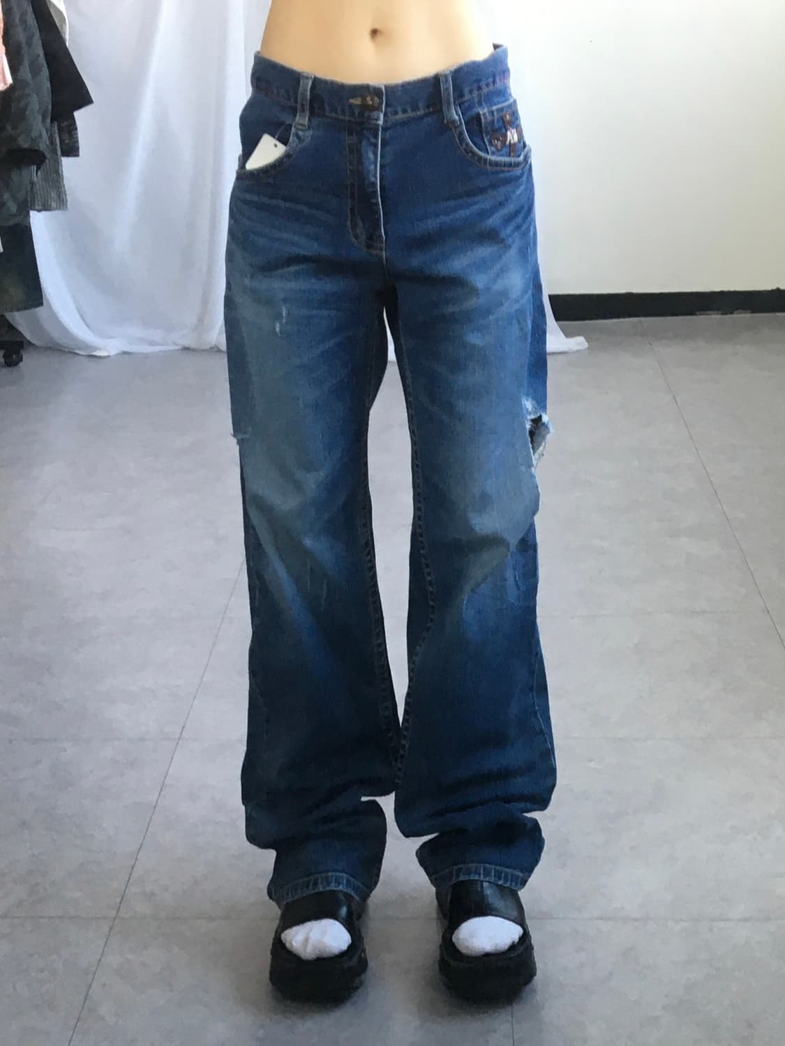 Back pocket cross point denim pants 상품이미지10