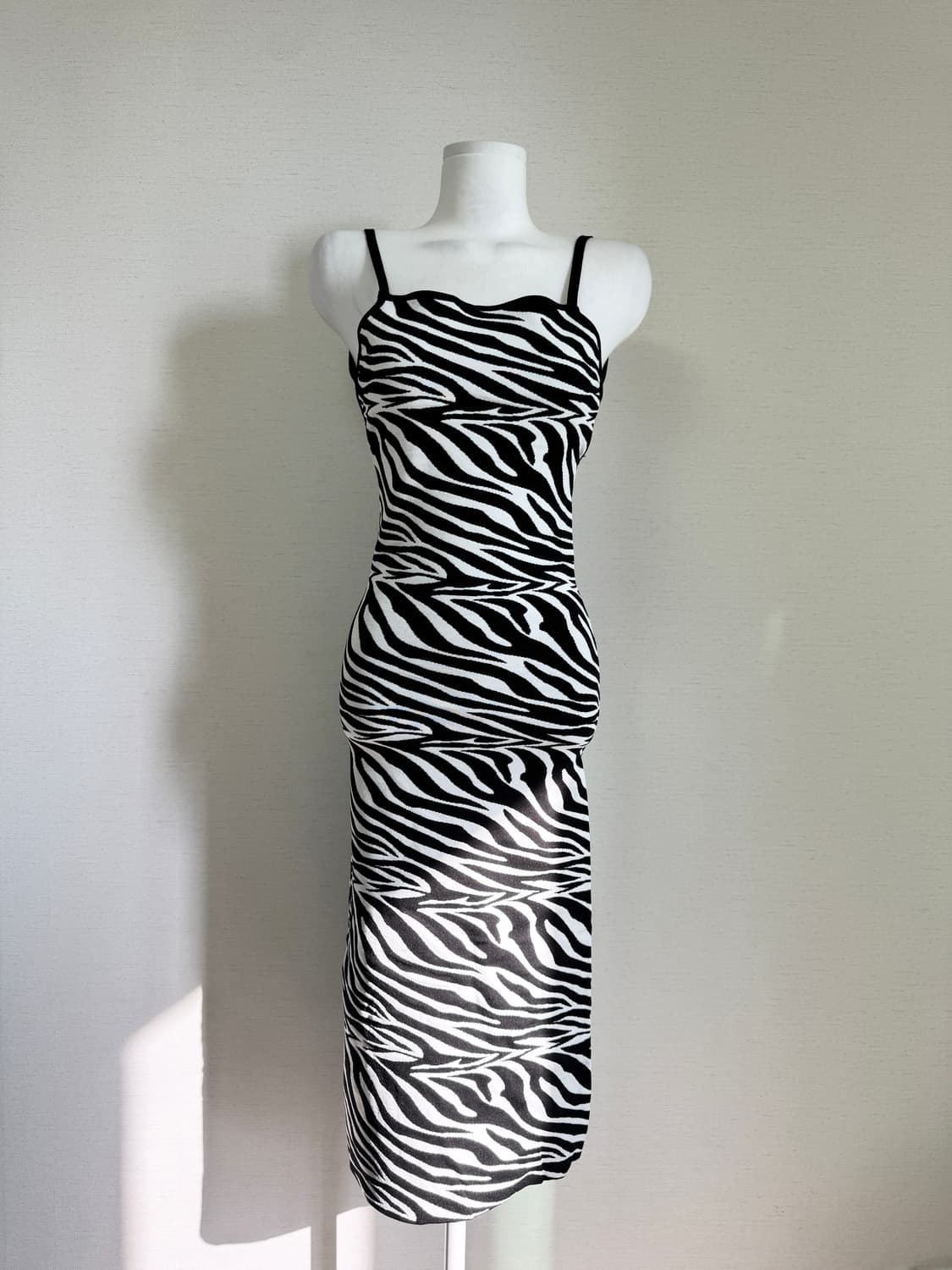 자라) 지브라 끈나시 롱 원피스 상품이미지2