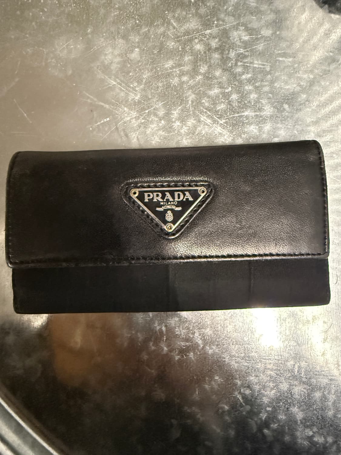 프라다 정품 블랙 가죽 키케이스 상품이미지2