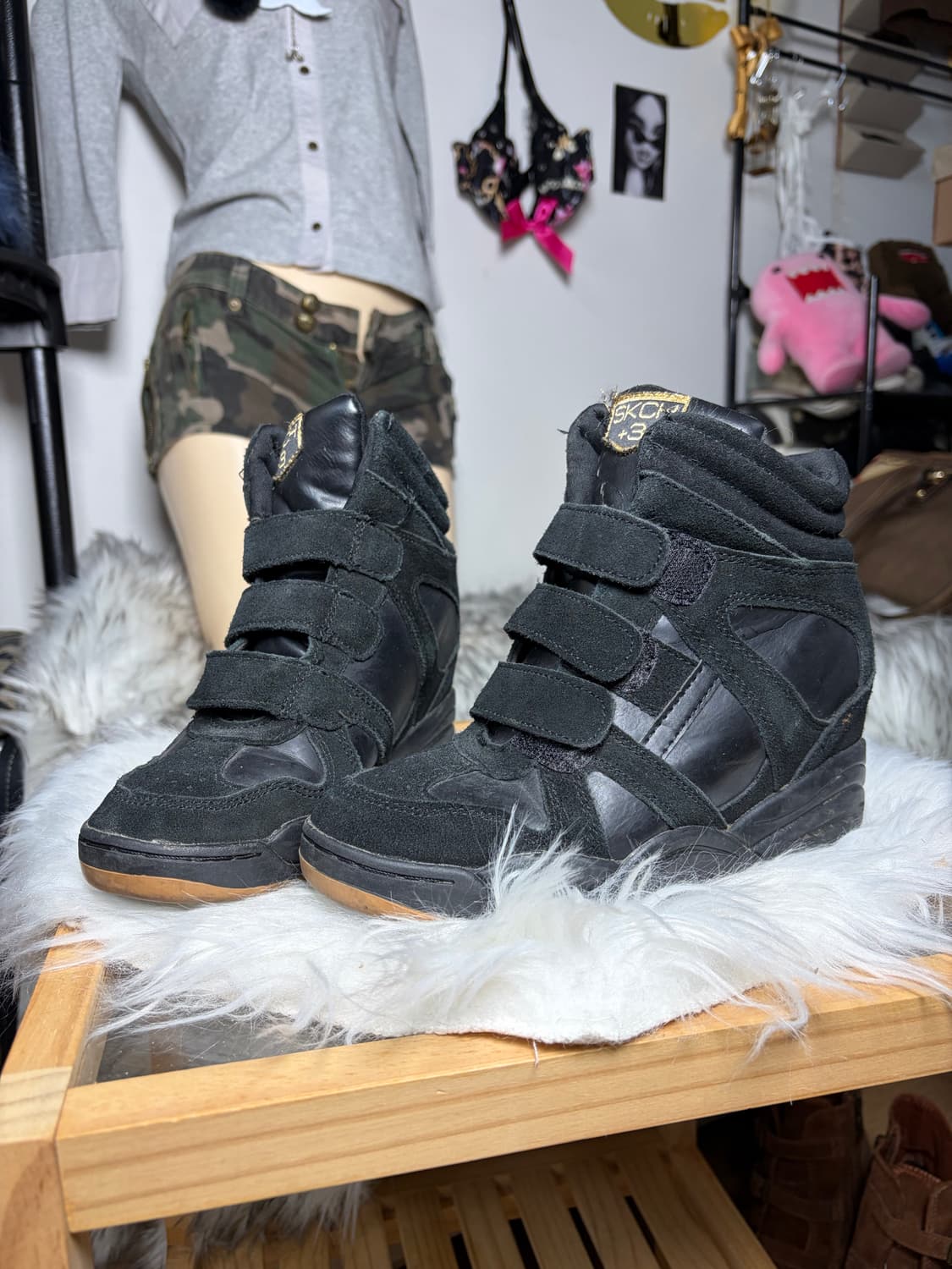 스케쳐스 웨지힐 스니커즈 상품이미지2