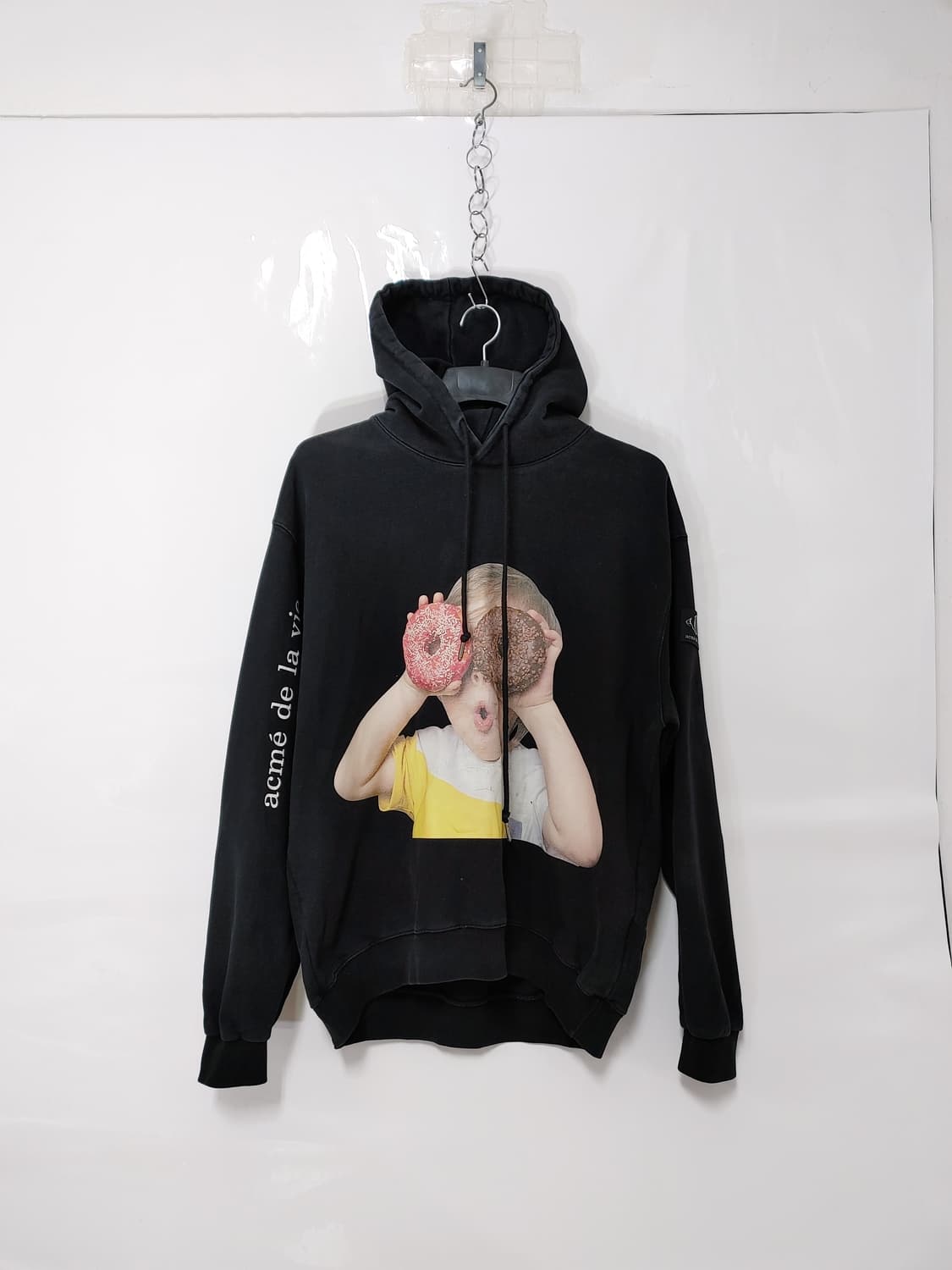 아크메드라비 도넛츠 소년 후드티 상품이미지1