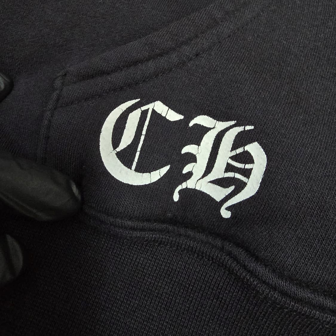 {클로젯}[S/백화점판]00s 크롬하츠 홀스슈 스크롤 퍽유 써멀 후드집업 상품이미지5