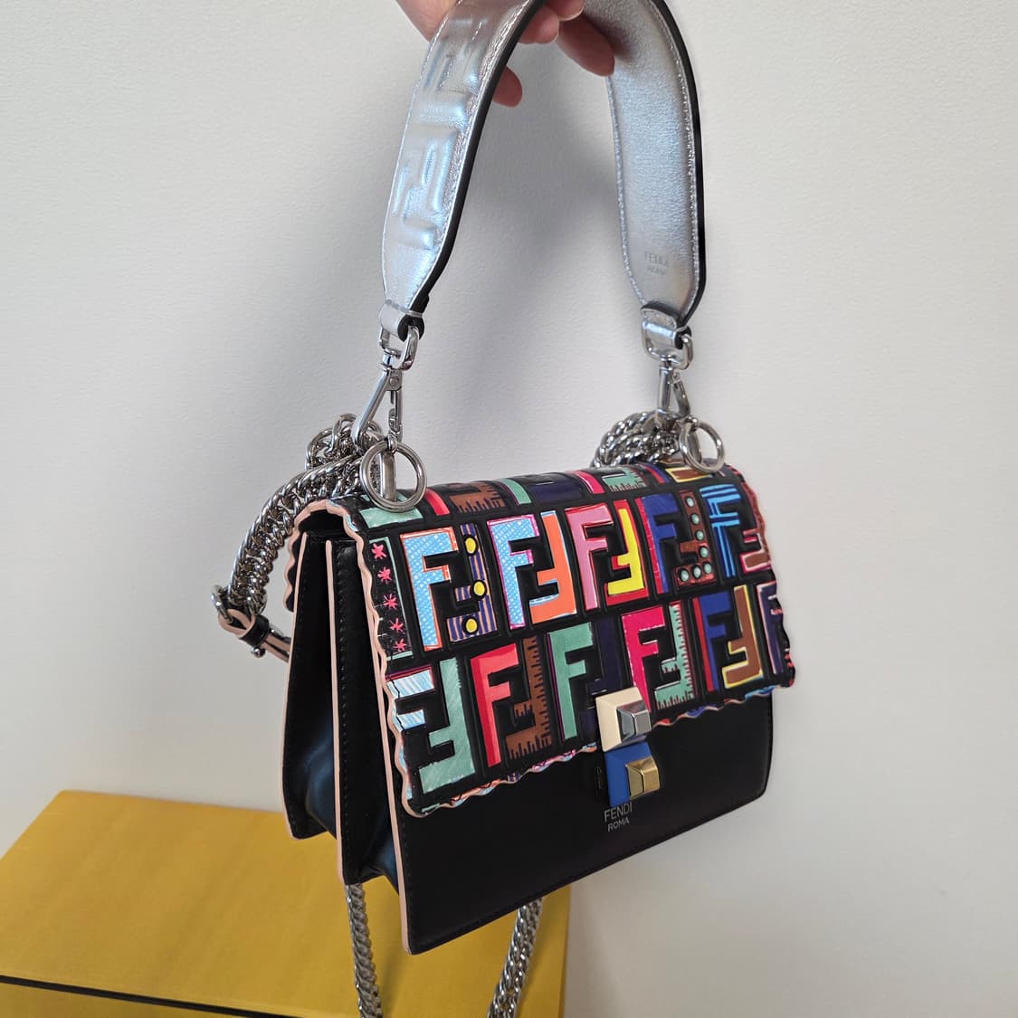 FENDI 펜디 정품 캔아이 멀티에프 은장 체인백 스몰 숄더백 크로스백 상품이미지8