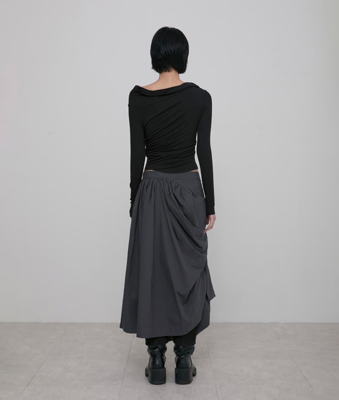 새상품) 플레어업 드레이프 레이어드 롱 스커트 차콜 품절 상품이미지5