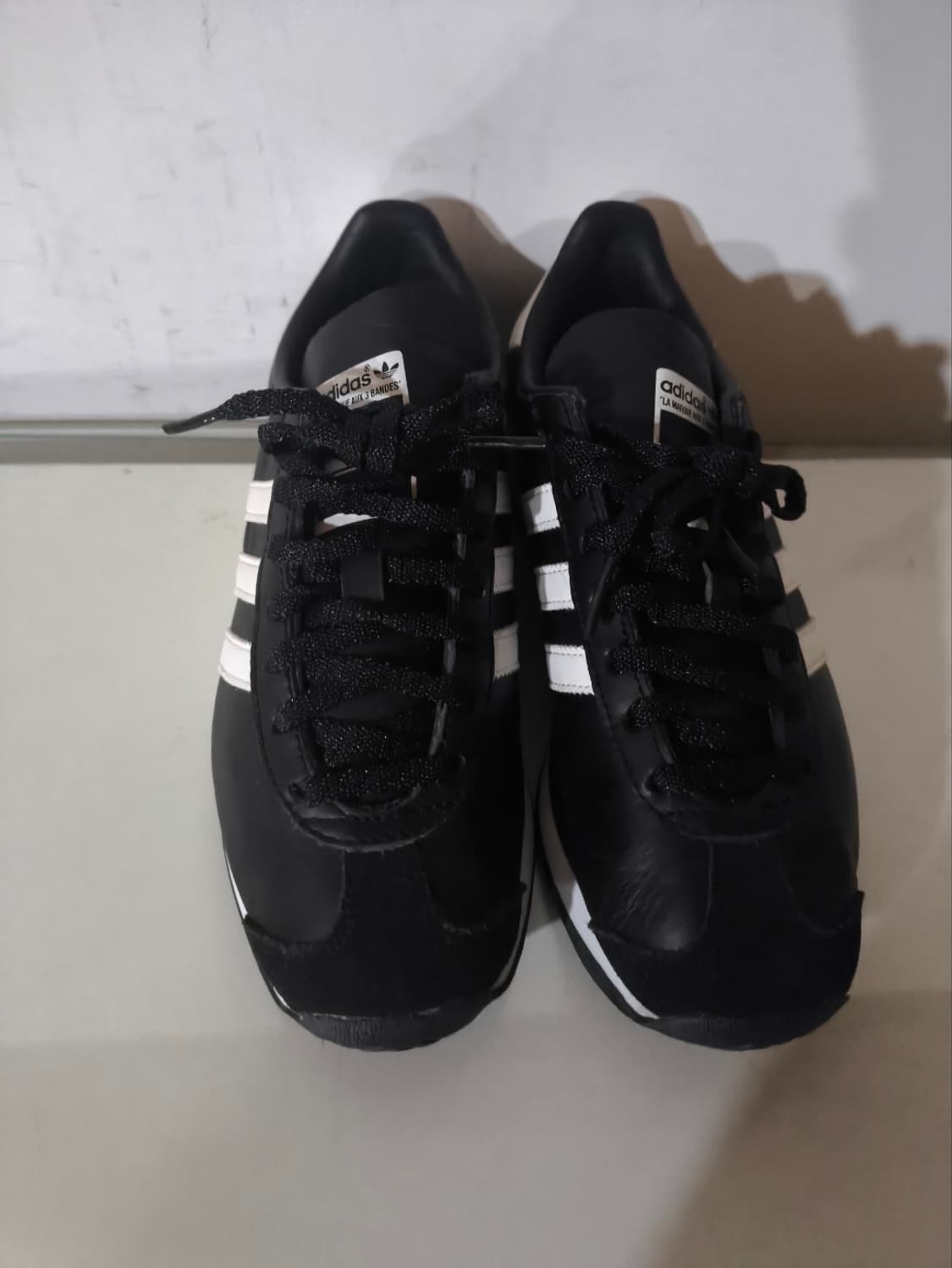 225mm 아디다스 컨트리 og 코어블랙 스니커즈  상품이미지4