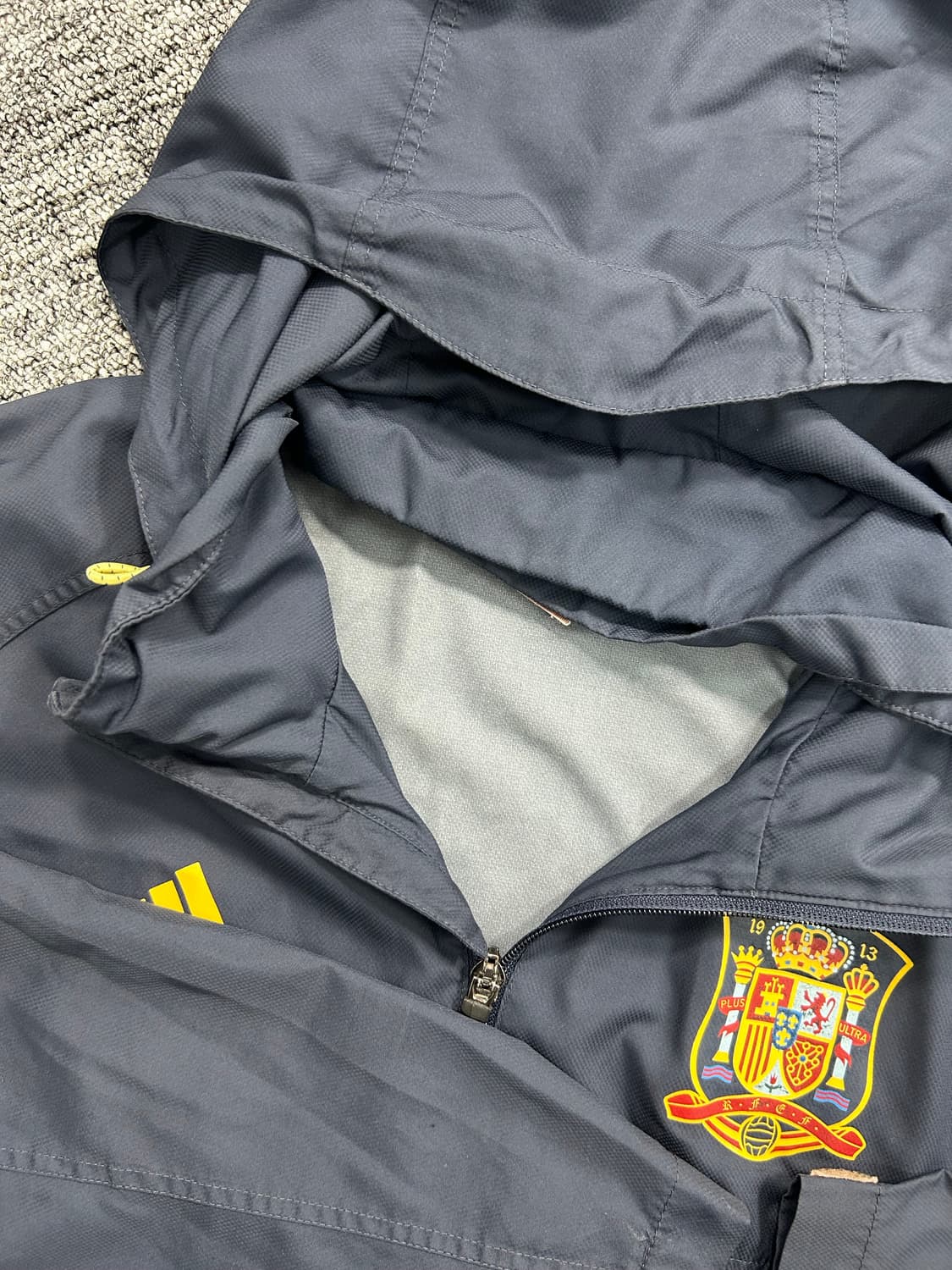 아디다스 네이비 스페인 국대 바람막이 L 상품이미지5