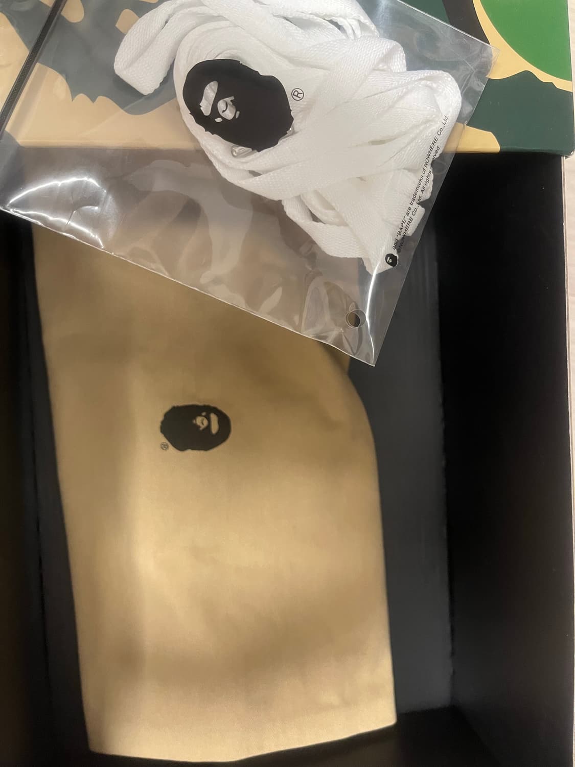 베이프스타 화이트 유광 상품이미지7