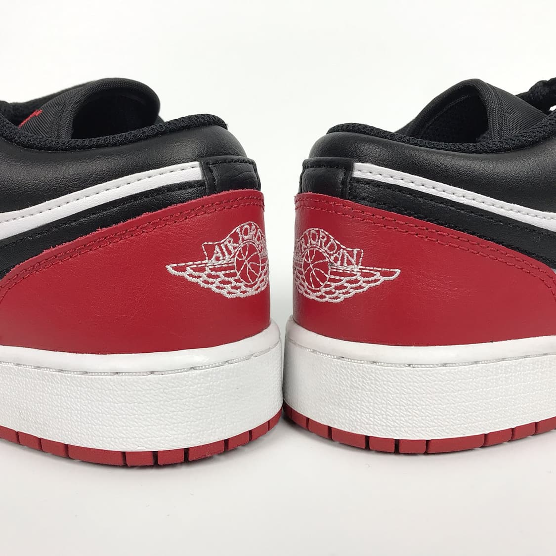 나이키 에어조던 1 로우 GS 바시티 레드 신발 키즈245 (240) 상품이미지6