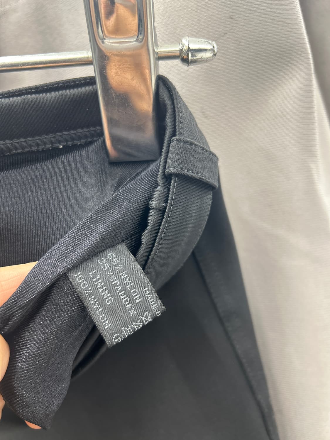 프라다 나일론 벨크로 쇼츠 상품이미지5