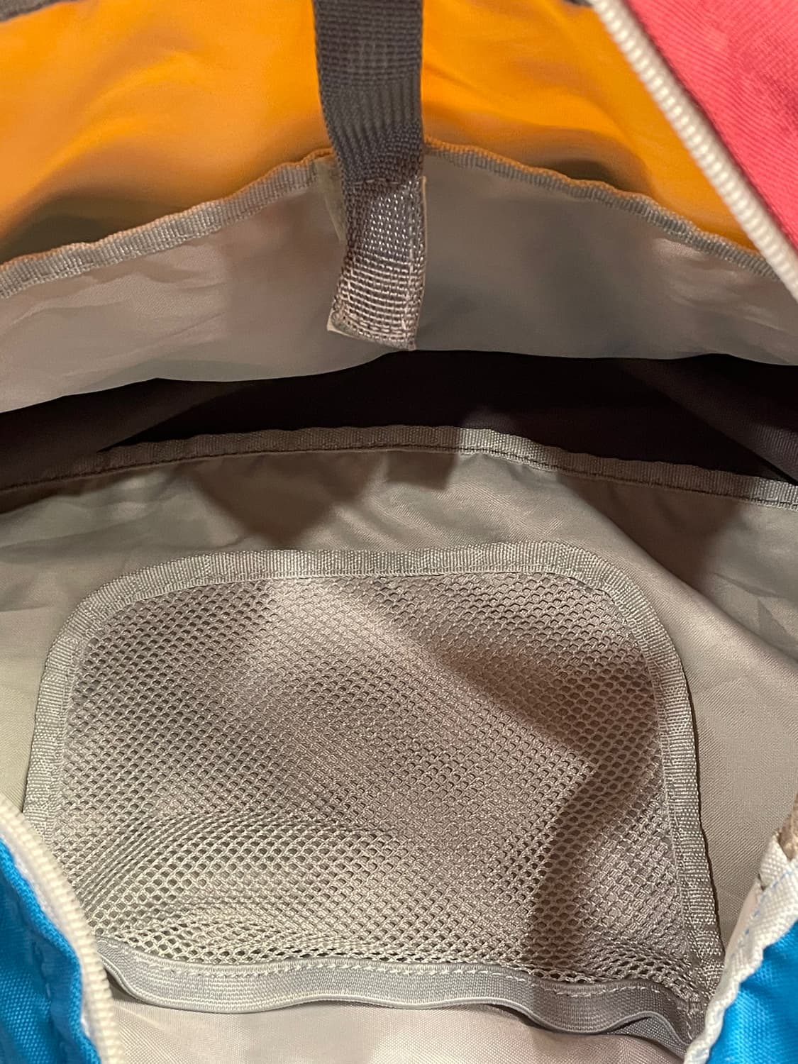 콜롬비아 패치 크로스백 상품이미지7