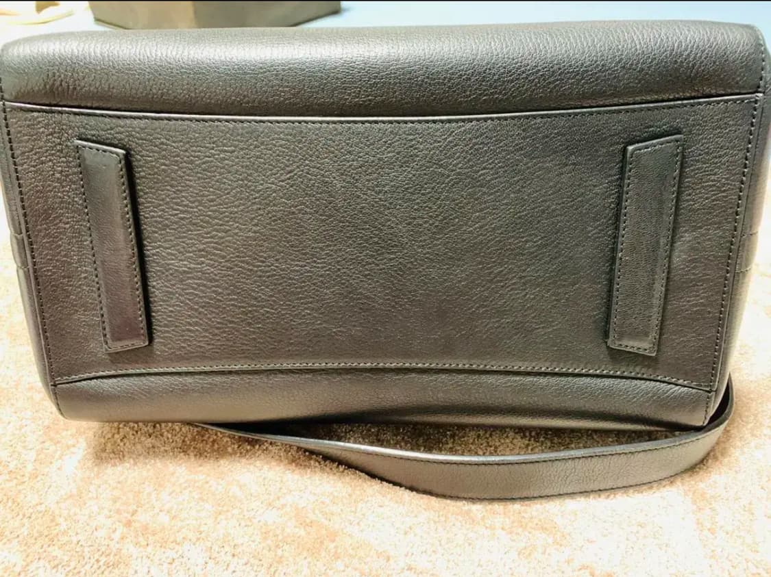 지방시 안티고나 라지 블랙 판매 상품이미지8