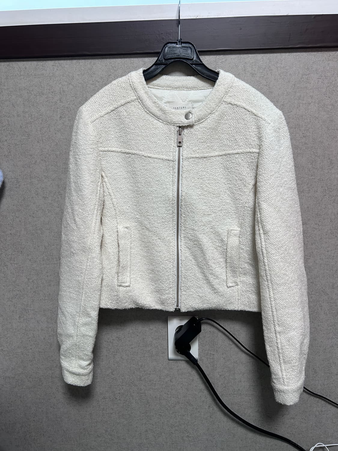 아이보리 스탠드카라 부클 울자켓 (누빔O) 상품이미지1