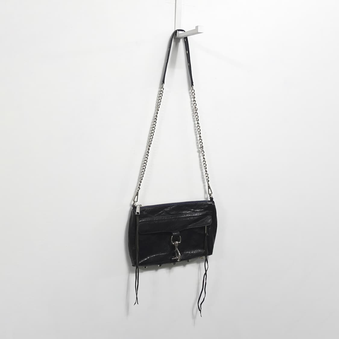 REBECCAMINKOFF 메탈버클 체인 펑크 레더 크로스백  상품이미지2