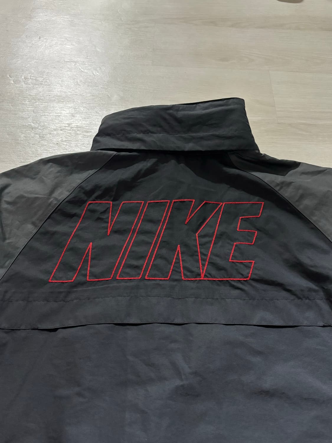 무배)나이키 올드스쿨 바람막이 M 상품이미지7