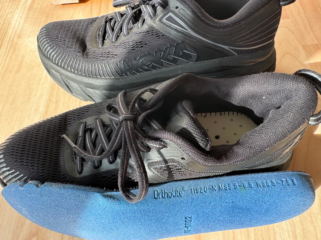 HOKA 호카 정품 본디 7 블랙 여성용 235 상품이미지9