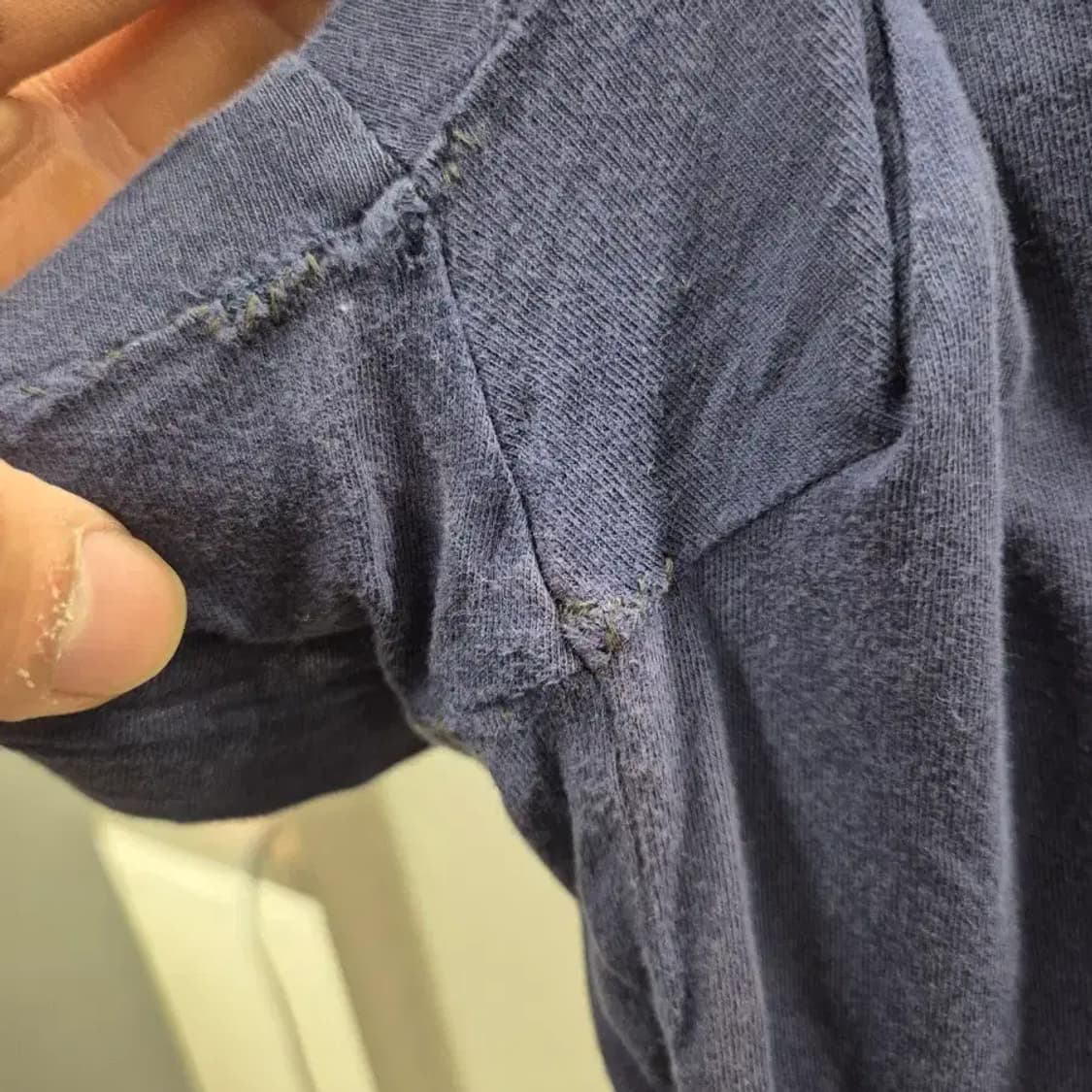 폴로 랄프로렌 클래식핏 포켓 반팔티 네이비 M 상품이미지4